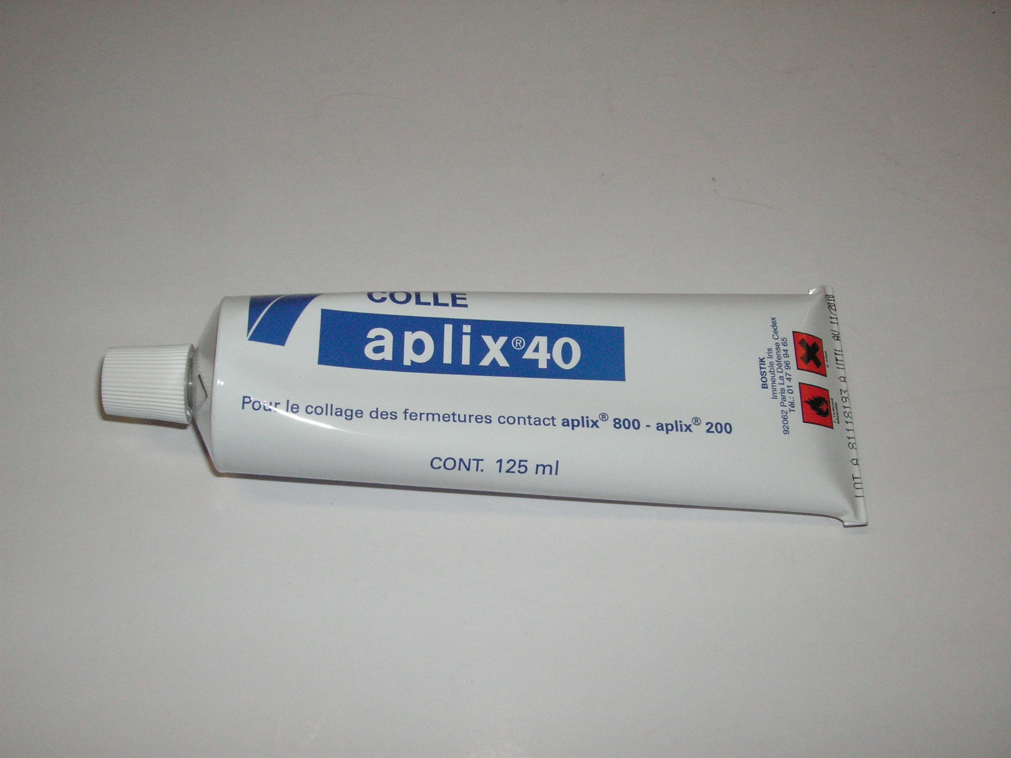 Colle aplix