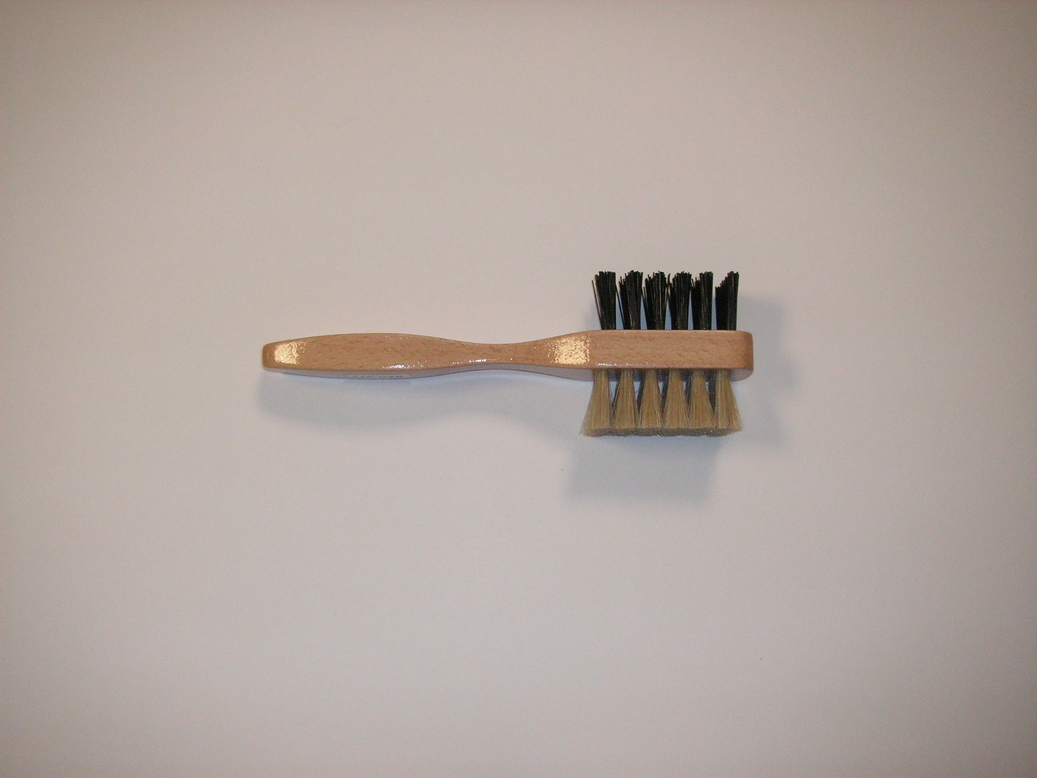 Brosse double face  main